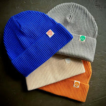 Load image into Gallery viewer, P+C's chunky rib organic beanie