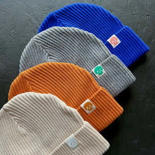 Load image into Gallery viewer, P+C's chunky rib organic beanie