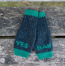 Load image into Gallery viewer, YES BAB Charcoal lambswool mittens
