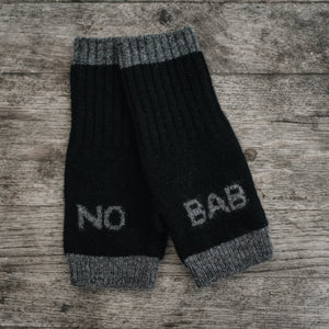 NO BAB black lambswool mittens