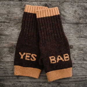 YES BAB chestnut lambswool mittens
